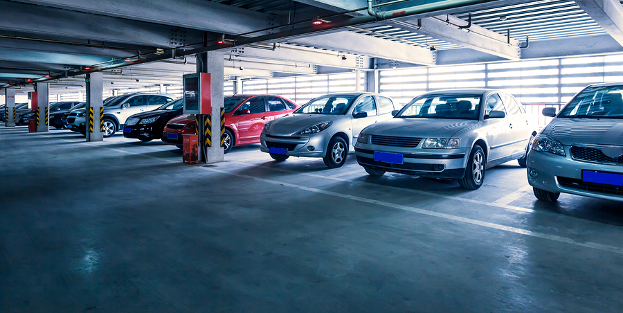 ¿Tiene sentido llevar el coche al taller después de tenerlo parado